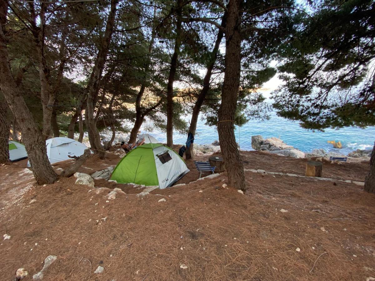 Hotel Pine Side Camp Himarë Exterior foto